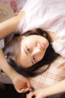 丰满少妇伦精品无码专区
